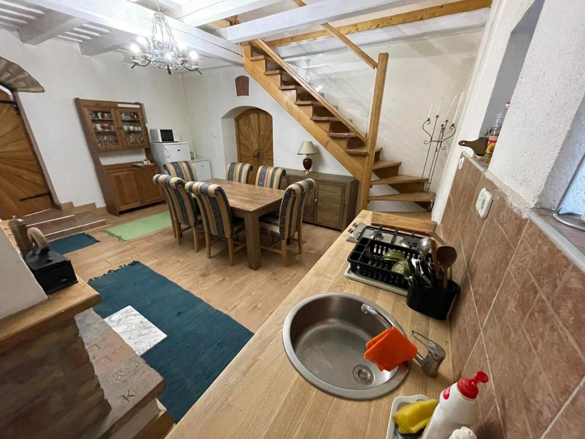 Borospince Vendégház Pécsely Exteriér fotografie
